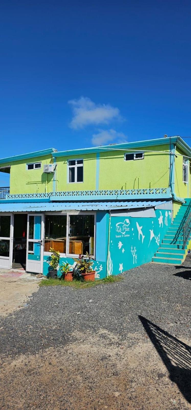 Tilapasse Resto & Guest House Port South East Extérieur photo